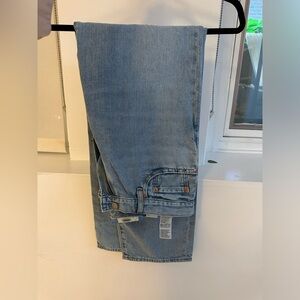 Levi’s 568 Stay Loose 31x32 - New with Tags